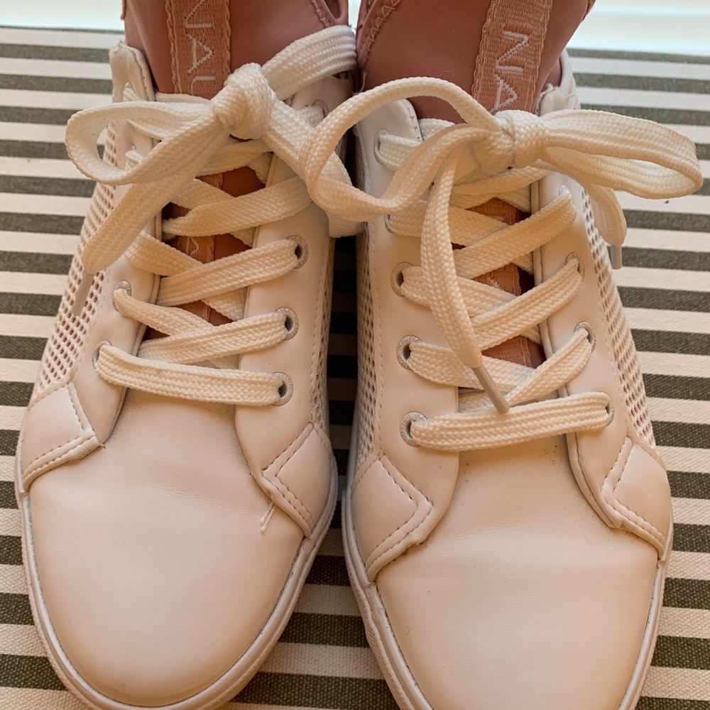 Nautica women sneakers NWOT